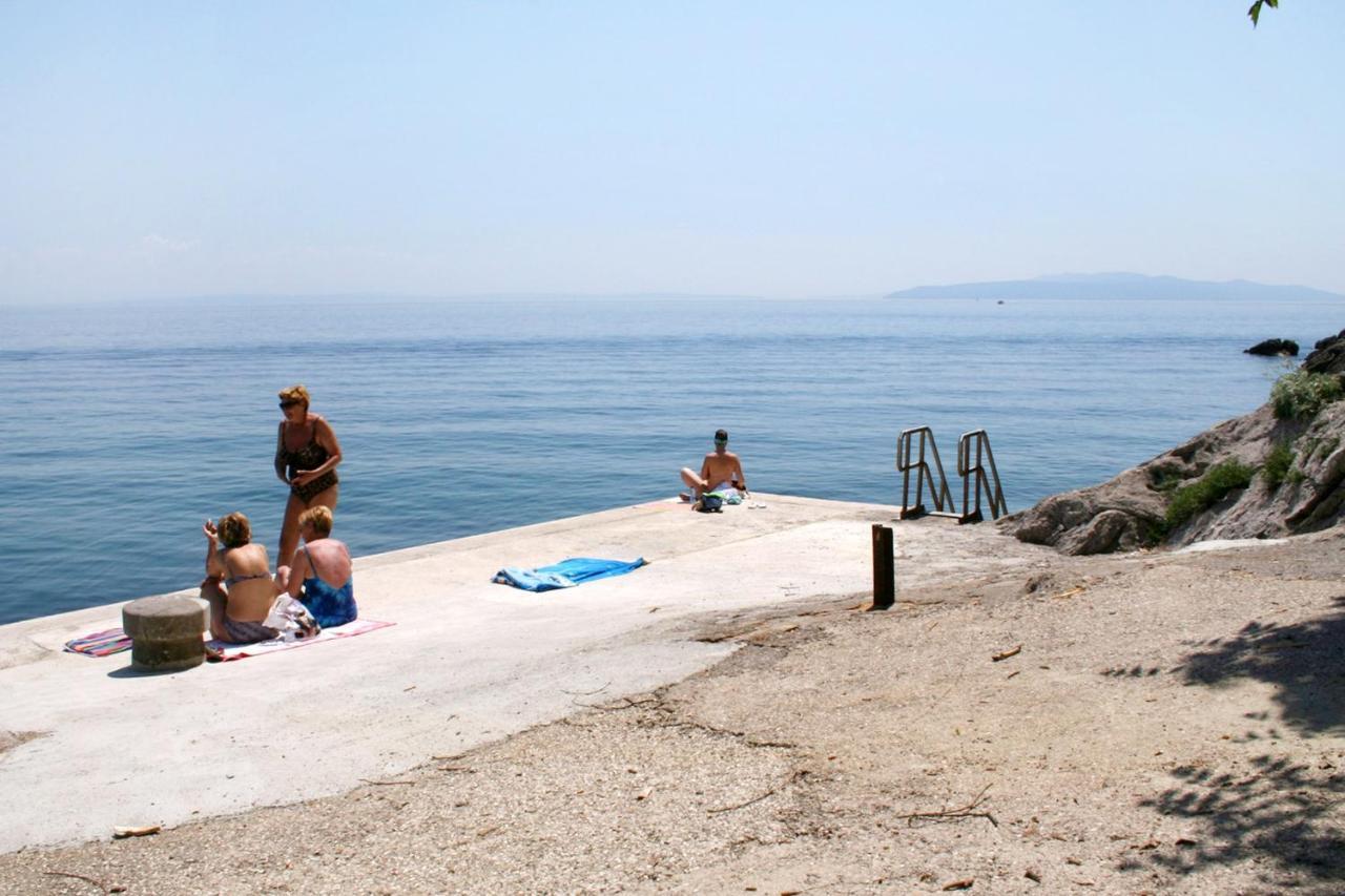 Apartments With A Parking Space Icici, Opatija - 7788 المظهر الخارجي الصورة